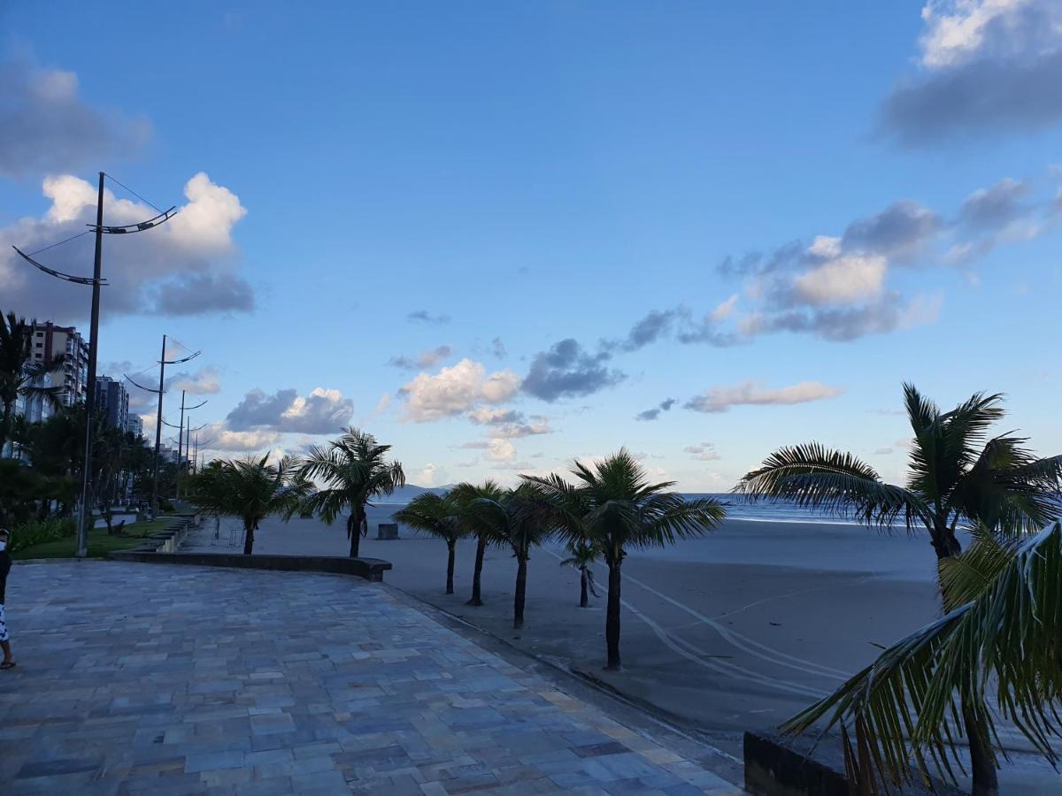 פראייה גראנדה Lindo Apartamento Pe Na Areia מראה חיצוני תמונה